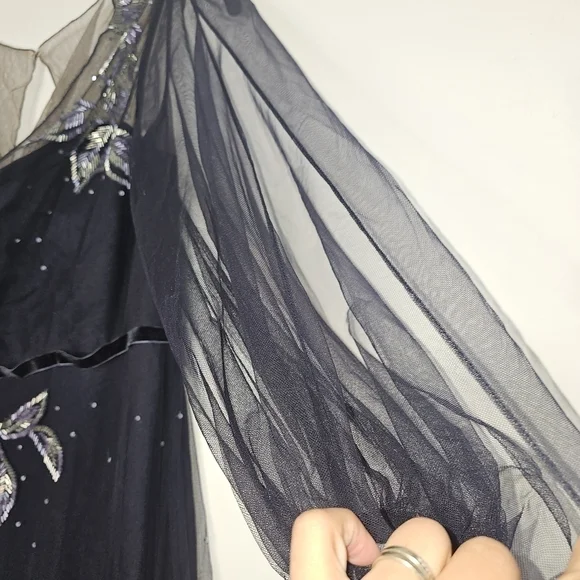 Marchesa Notte Women's Beaded Floral Tulle Gown Size 8 - Picture 9 of 15